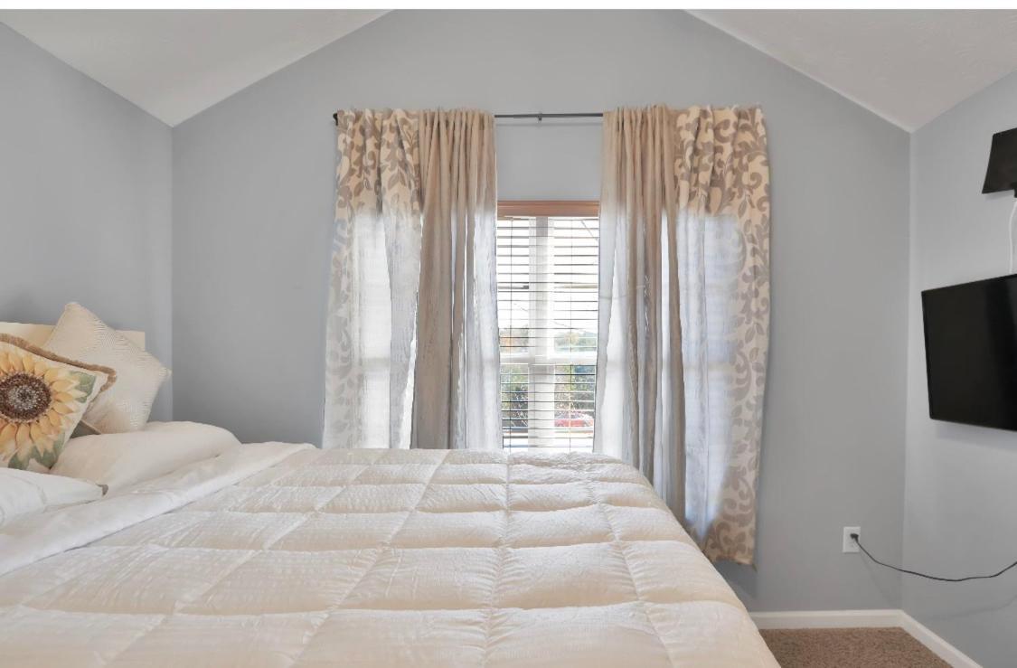 Friends And Family Paradise Near The Airport Атланта Екстериор снимка